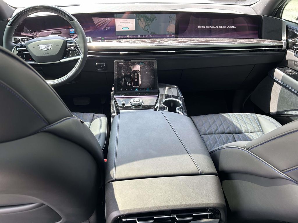 2026 Cadillac Escalade IQL Sport - Photo 16