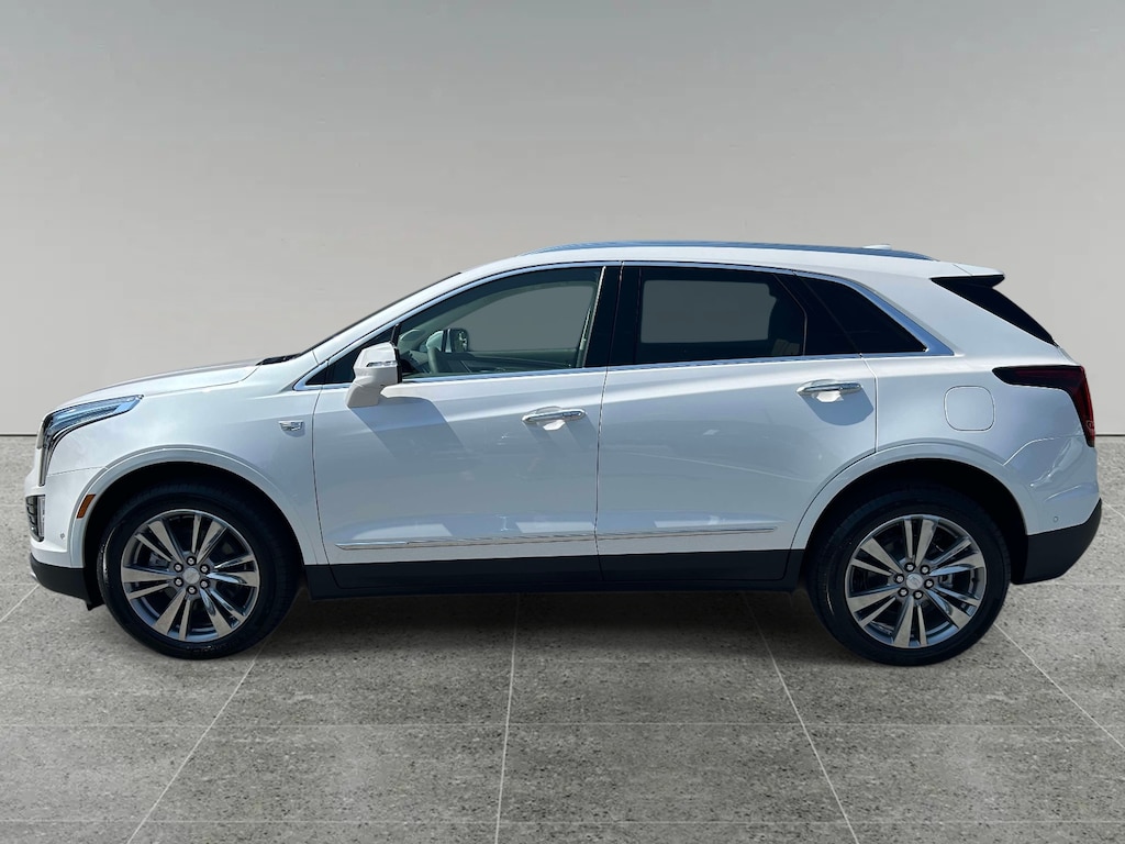 New 2026 CADILLAC XT5 Premium Luxury SUV