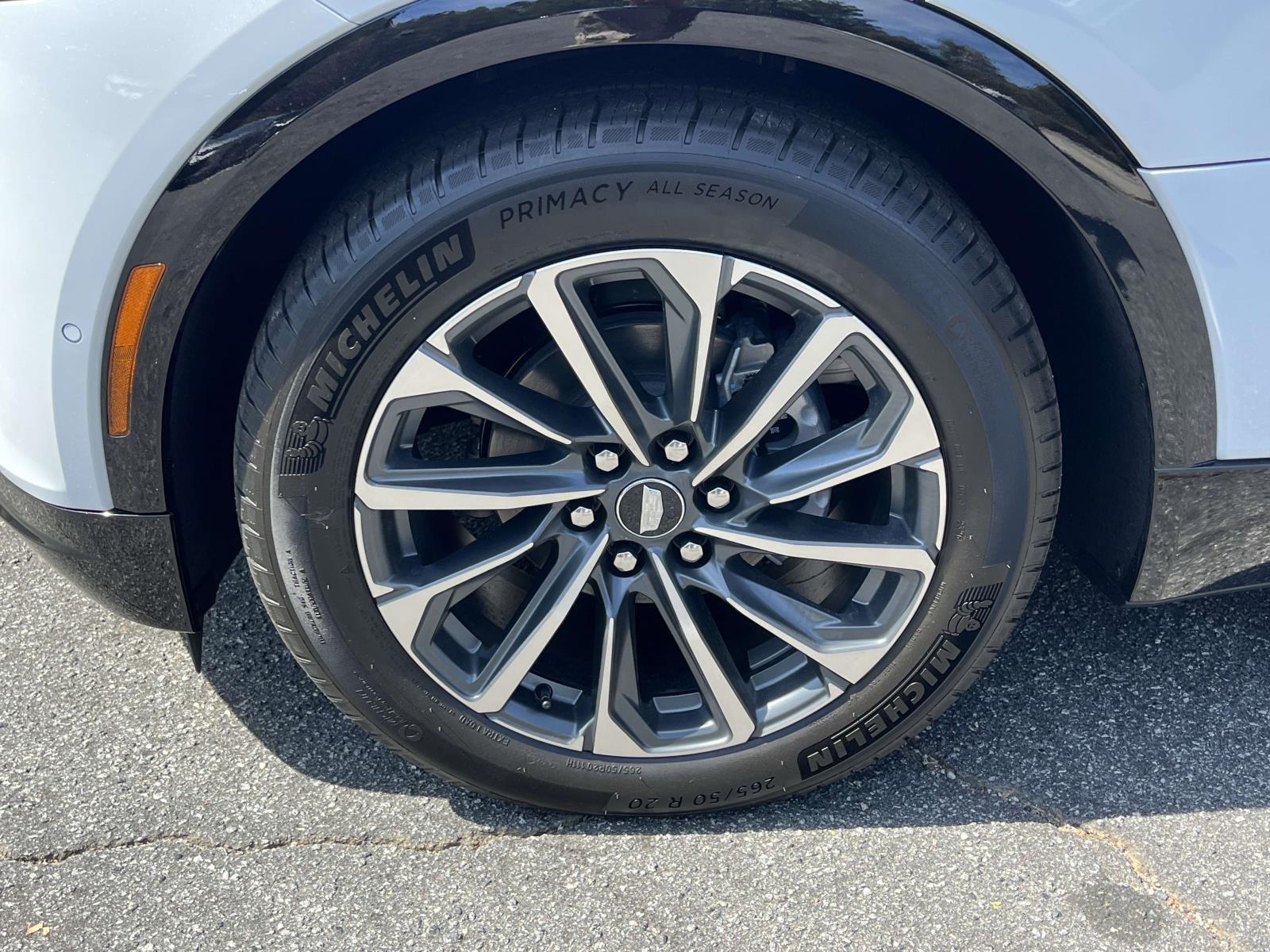 2027 Cadillac LYRIQ Sport - Photo 9