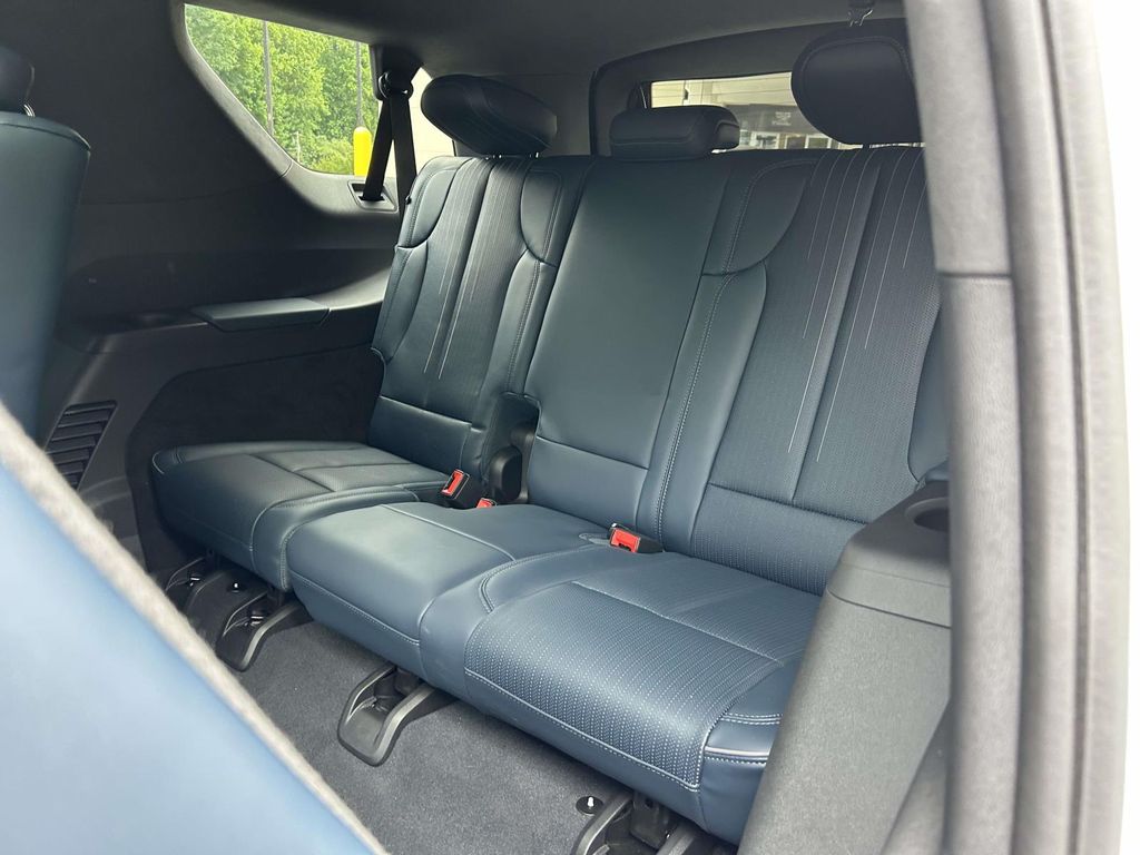 2026 Cadillac Escalade IQL Premium Luxury - Photo 12