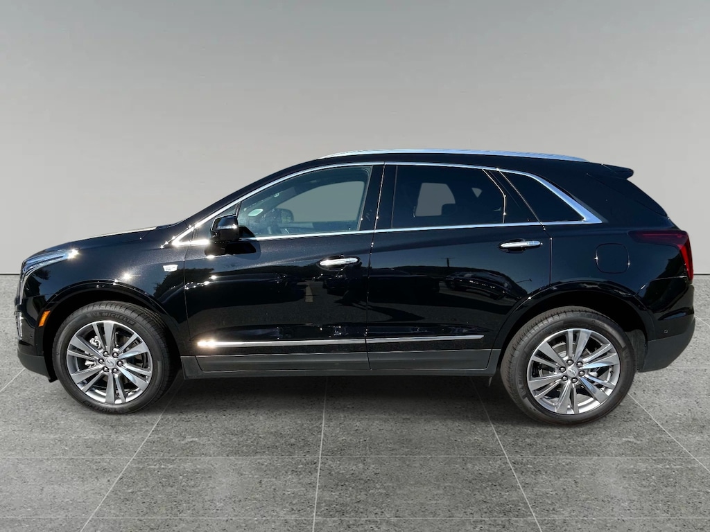 New 2026 CADILLAC XT5 Premium Luxury SUV