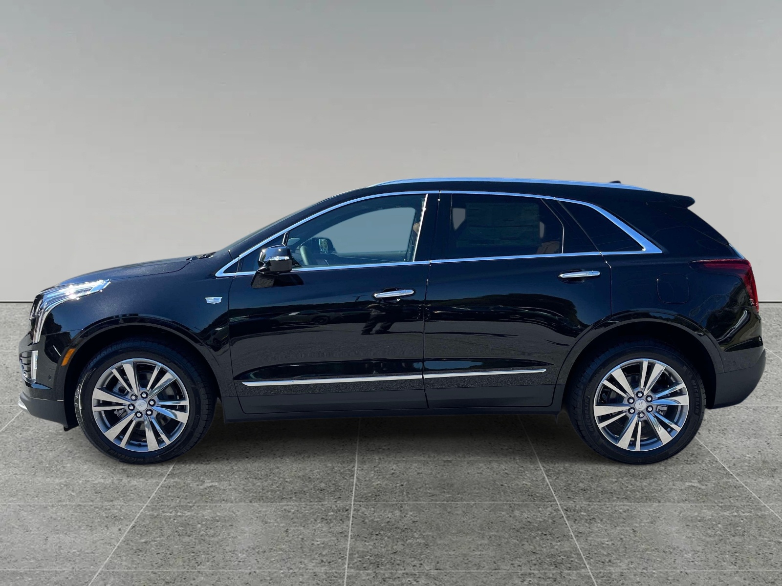 New 2026 CADILLAC XT5 Premium Luxury SUV