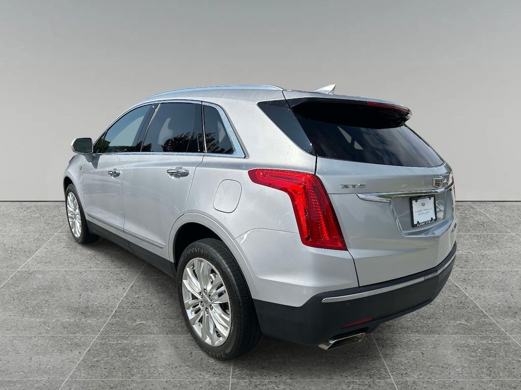 Used 2018 CADILLAC XT5 Premium Luxury FWD SUV
