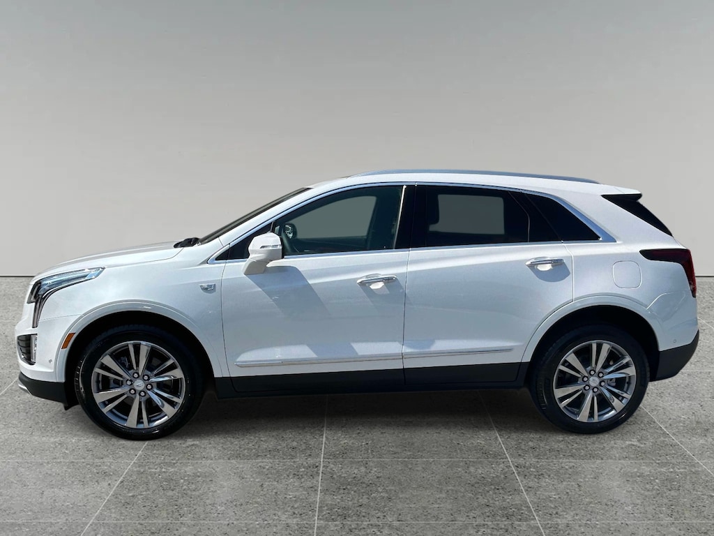 New 2026 CADILLAC XT5 Premium Luxury SUV