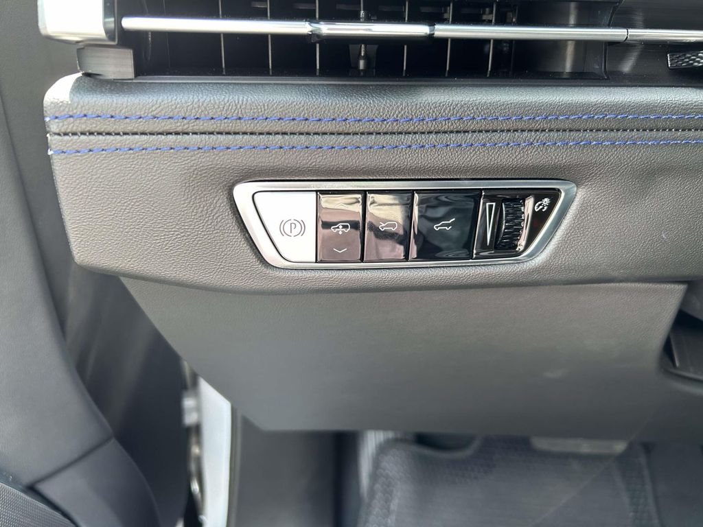2026 Cadillac Escalade IQL Sport - Photo 23