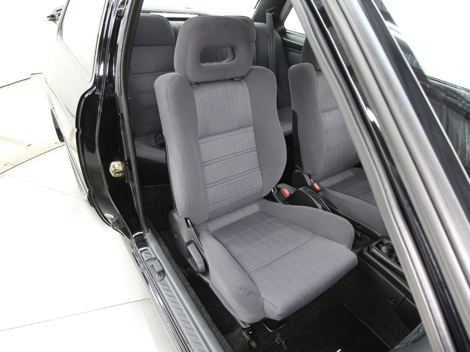1992 Nissan Sentra - Photo 16
