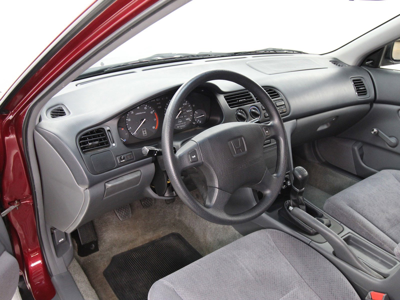 1995 Honda Accord - Photo 8