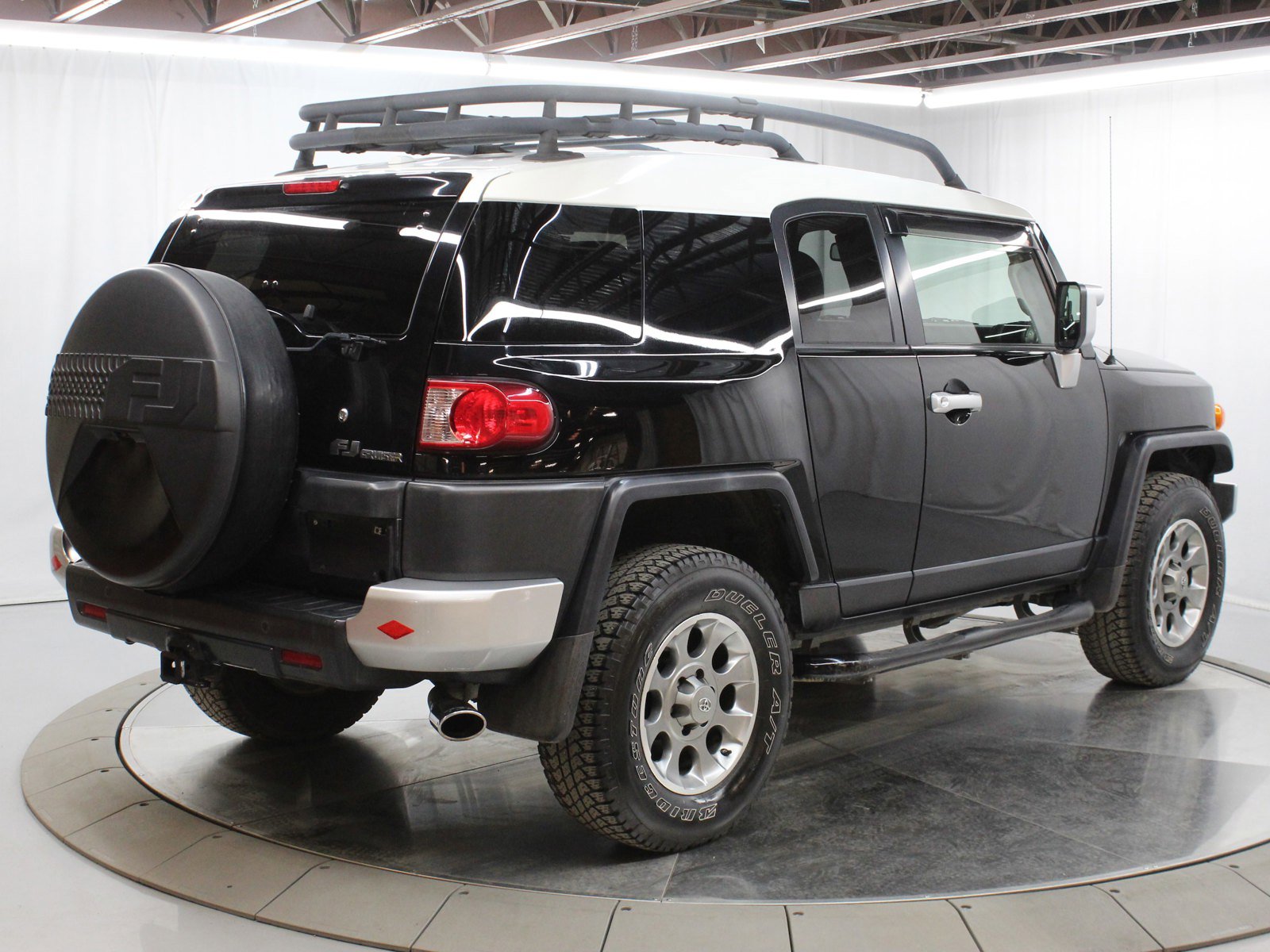 2011 Toyota FJ Cruiser Base - Photo 7