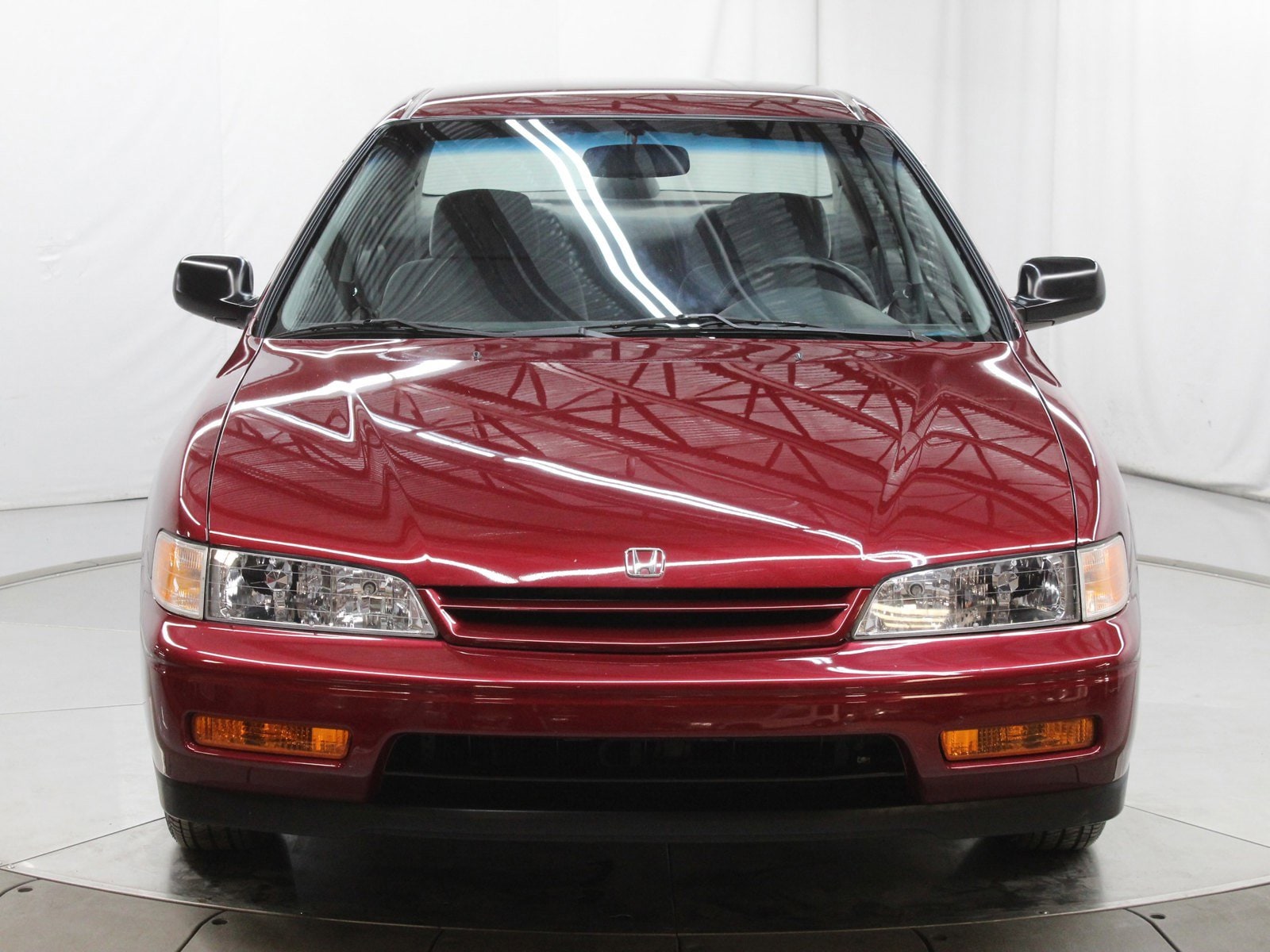 1995 Honda Accord - Photo 2