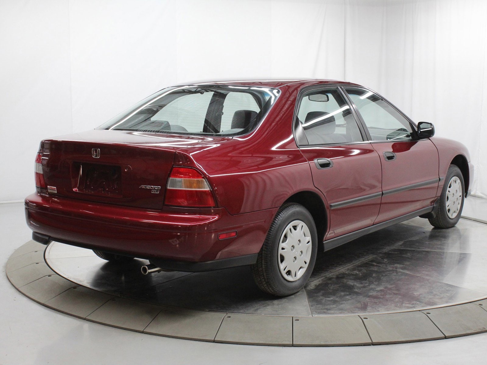 1995 Honda Accord - Photo 6