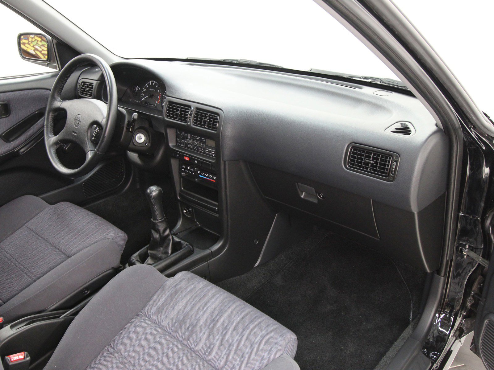 1992 Nissan Sentra - Photo 14