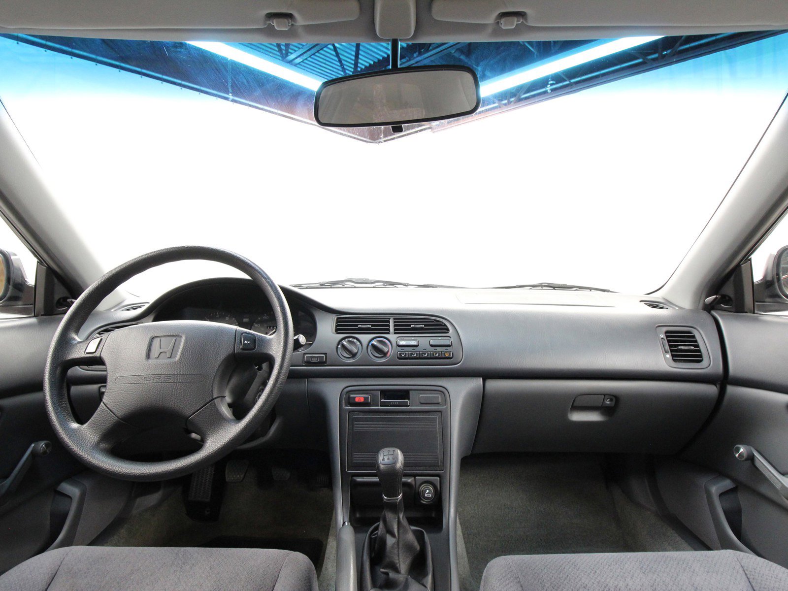 1995 Honda Accord - Photo 40