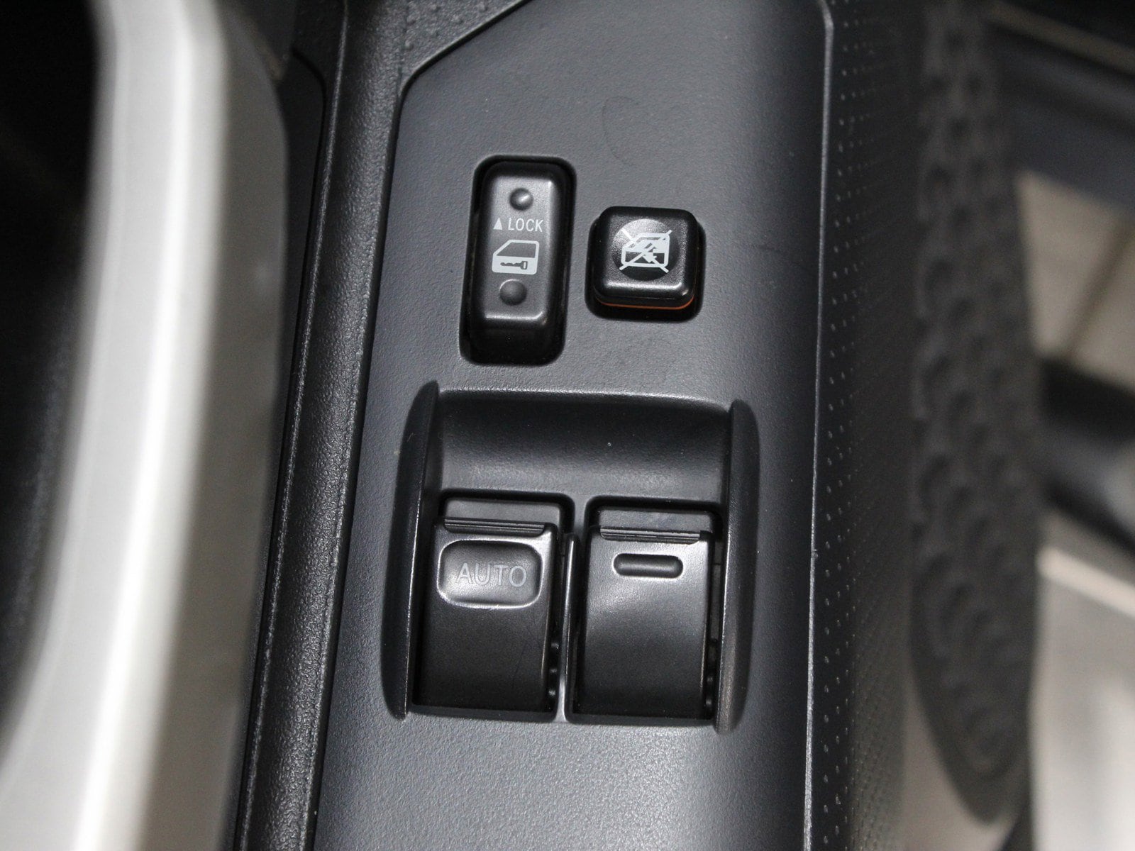 2011 Toyota FJ Cruiser Base - Photo 23