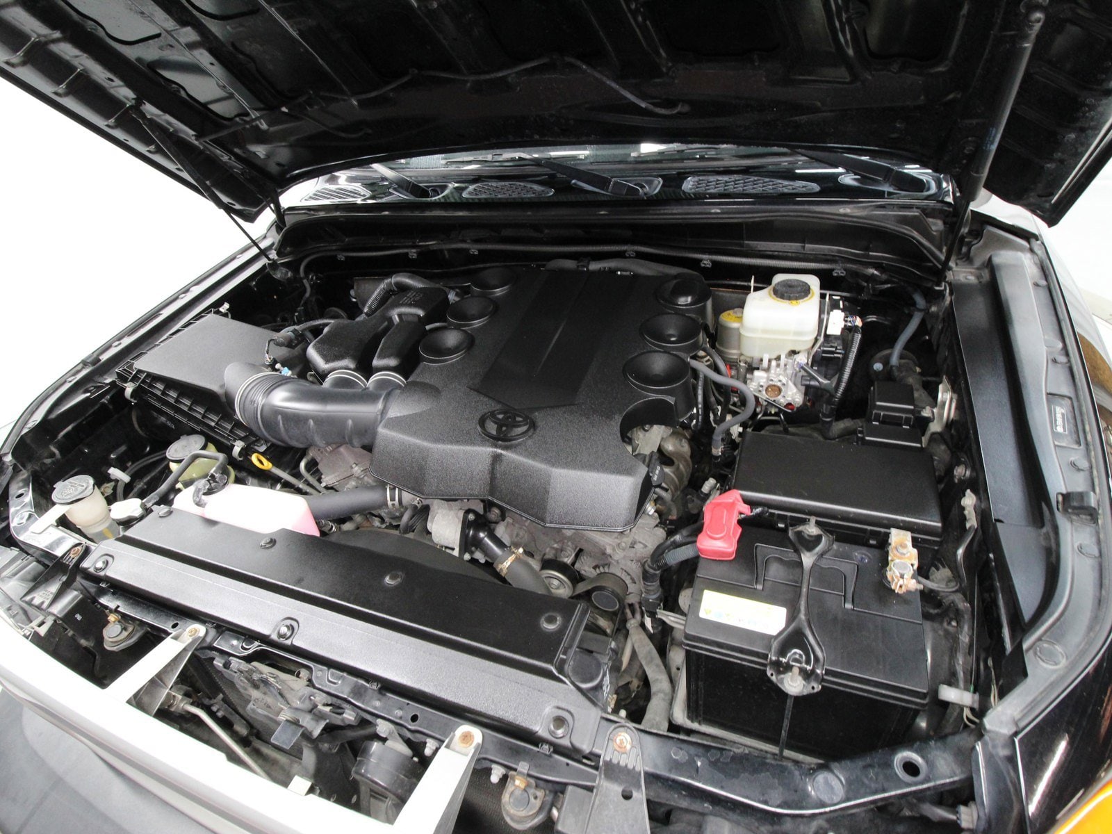 2011 Toyota FJ Cruiser Base - Photo 25