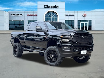 2026 Ram 2500 Black Express Pickup