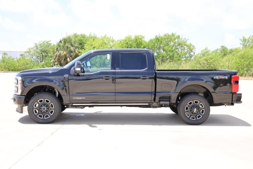 New 2026 Ford F-250SD Platinum Truck