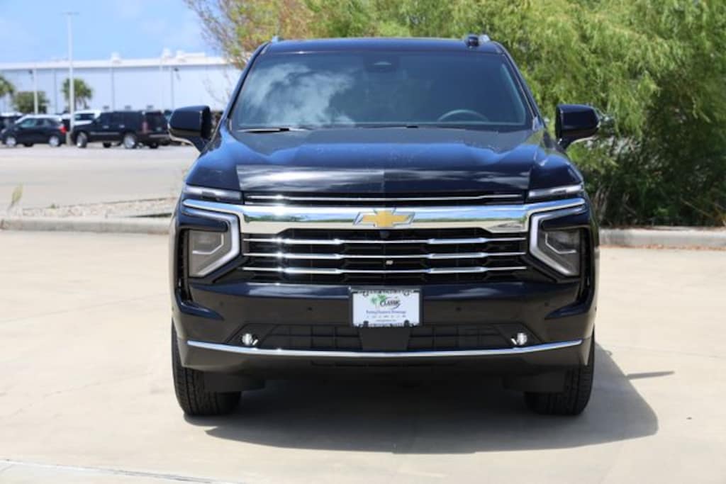 New 2026 Chevrolet Suburban LT SUV