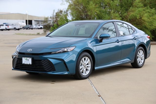 New 2026 Toyota Camry LE Sedan