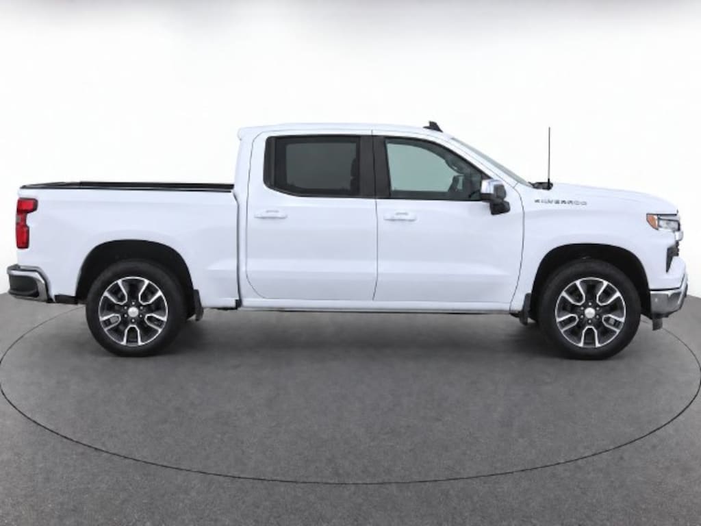 Used 2024 Chevrolet Silverado 1500 LT Truck