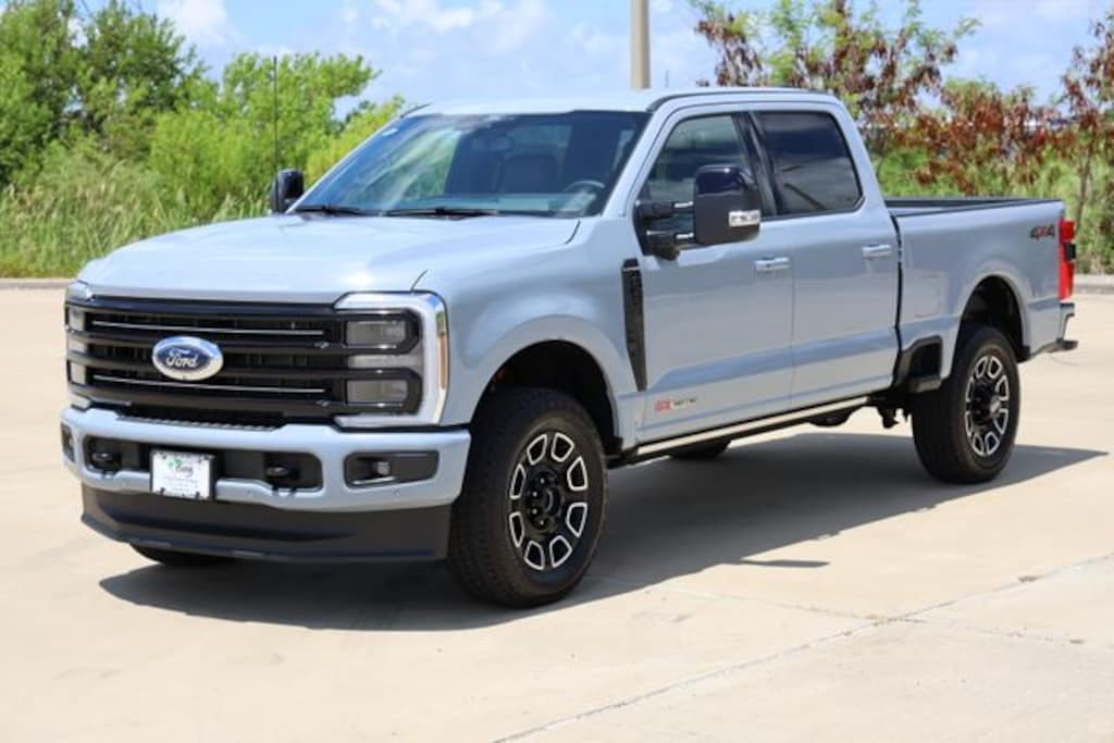 New 2026 Ford F-250SD Platinum Truck
