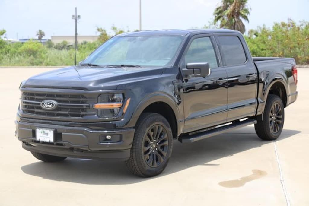 New 2026 Ford F-150 XLT Truck SuperCrew Cab