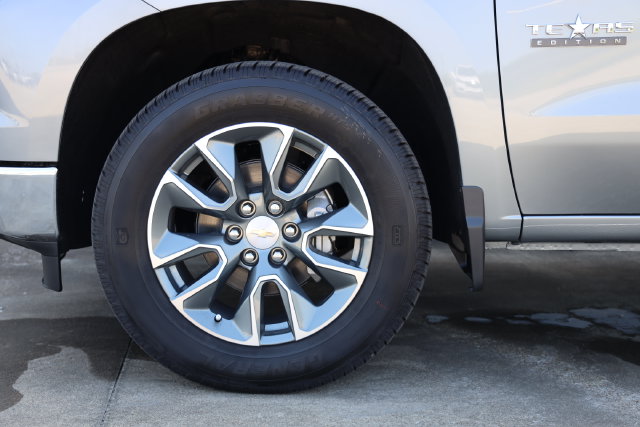 2026 Chevrolet Silverado 1500 LT - Photo 9