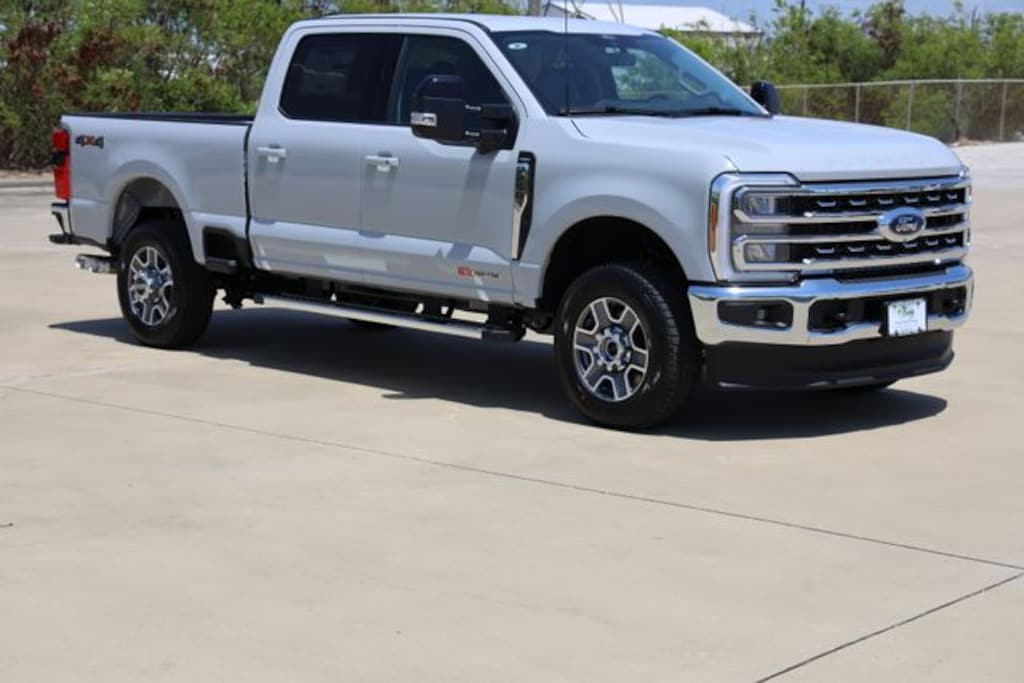 New 2026 Ford F-250SD Lariat Truck