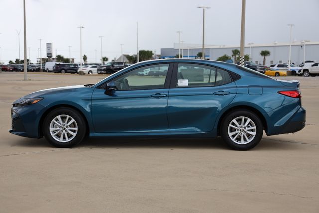 New 2026 Toyota Camry LE Sedan