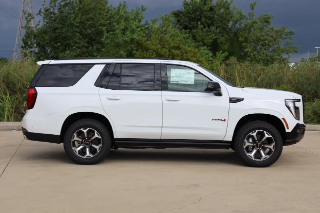 New 2026 GMC Yukon AT4 Ultimate SUV