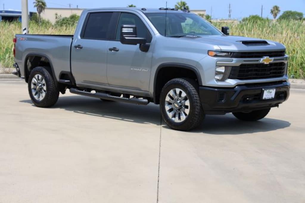 New 2026 Chevrolet Silverado 2500 HD Custom Truck Crew Cab