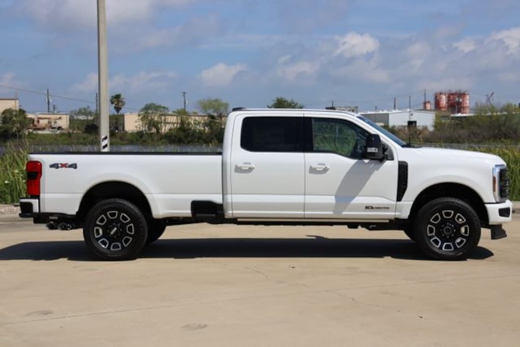 New 2026 Ford F-250SD Platinum Truck