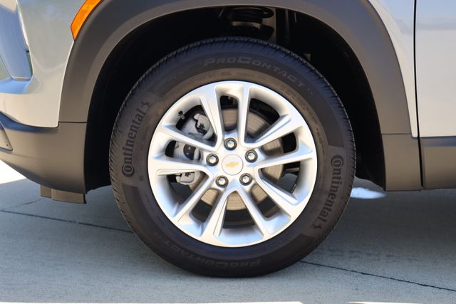 2026 Chevrolet Trailblazer LS - Photo 9
