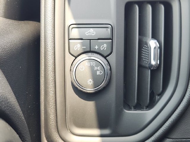 2026 Chevrolet Silverado 1500 Custom - Photo 20