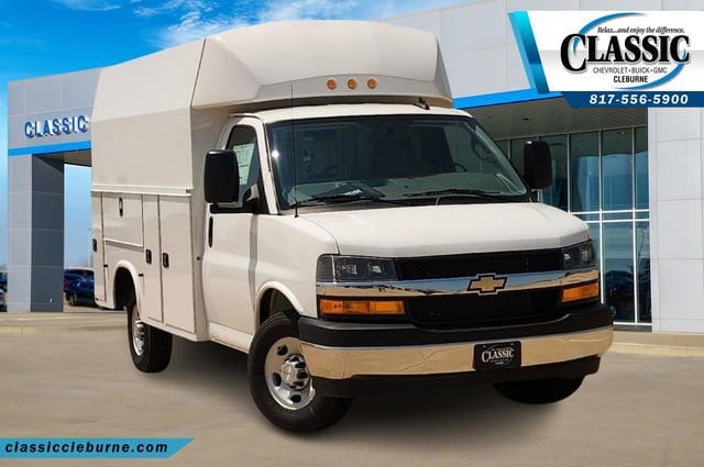 2025 Chevrolet Express Cutaway
