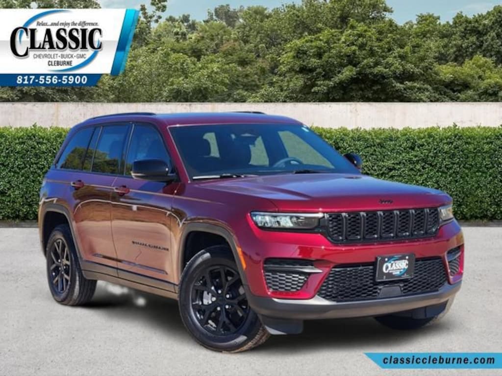 Used 2025 Jeep Grand Cherokee Laredo SUV