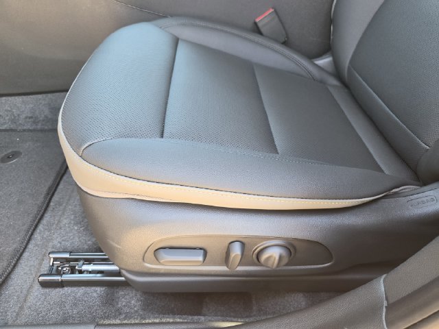 2026 Chevrolet Trax Activ - Photo 17