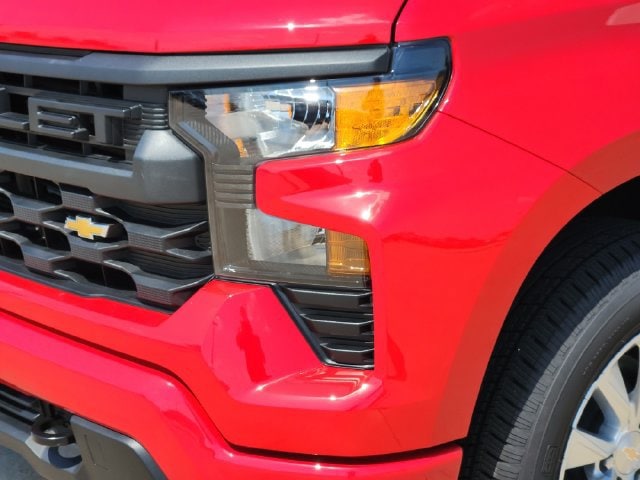 2026 Chevrolet Silverado 1500 Custom - Photo 9