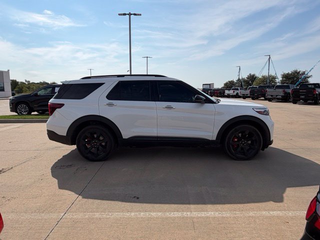Used 2024 Ford Explorer ST SUV