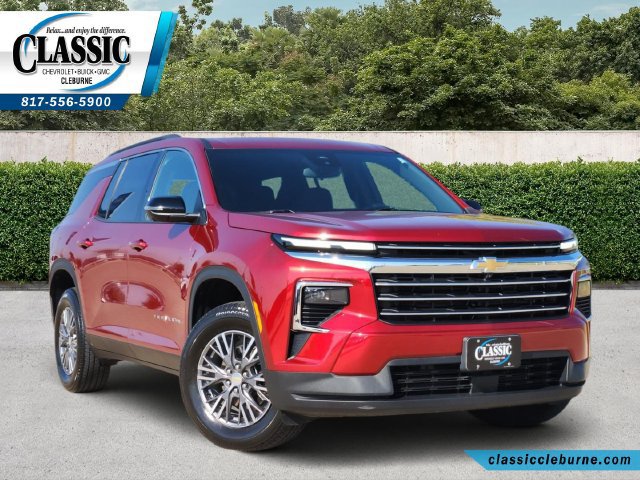 Used 2025 Chevrolet Traverse LT SUV