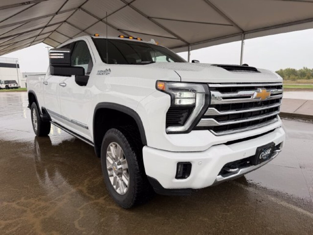 Used 2024 Chevrolet Silverado 2500 HD High Country Truck Crew Cab