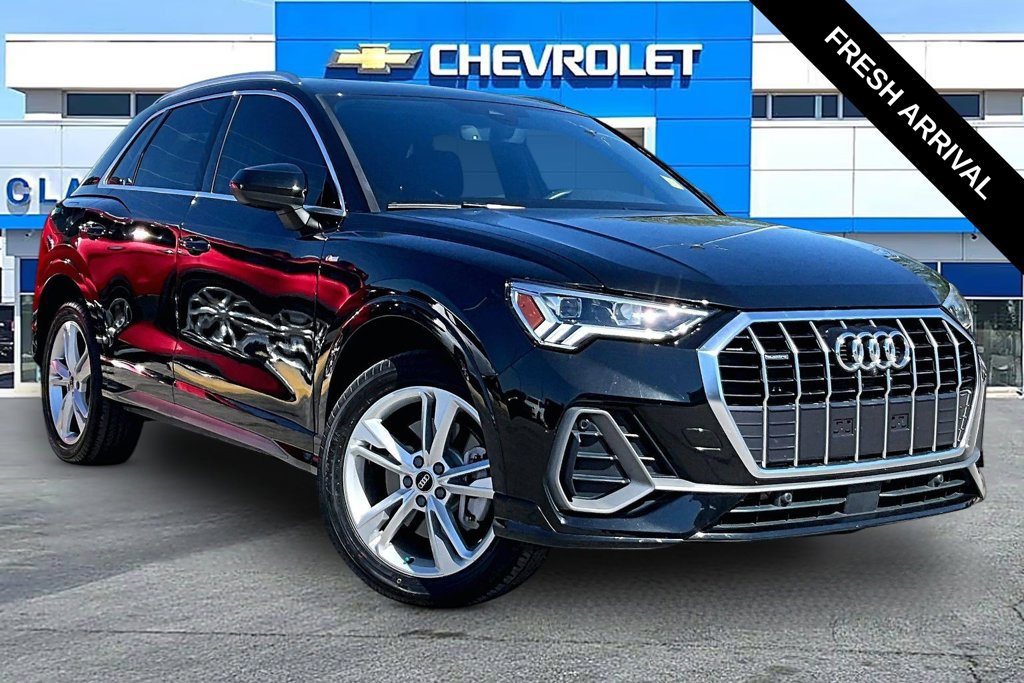  Audi Q3