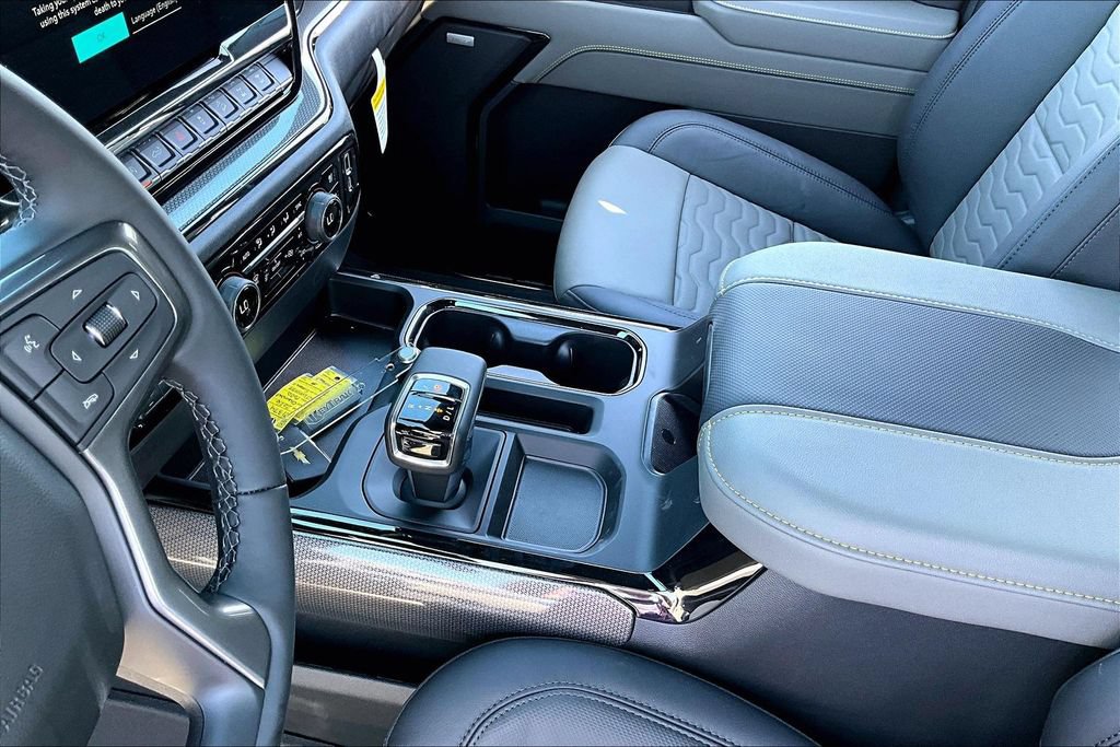 2026 Chevrolet Silverado 1500 ZR2 - Photo 8
