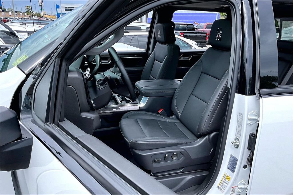 2026 Chevrolet Silverado 2500 HD LTZ - Photo 9