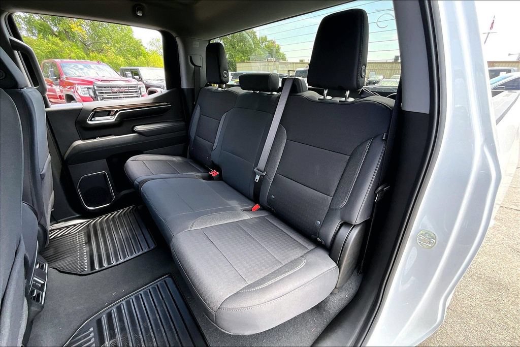 2026 Chevrolet Silverado 1500 LT - Photo 10