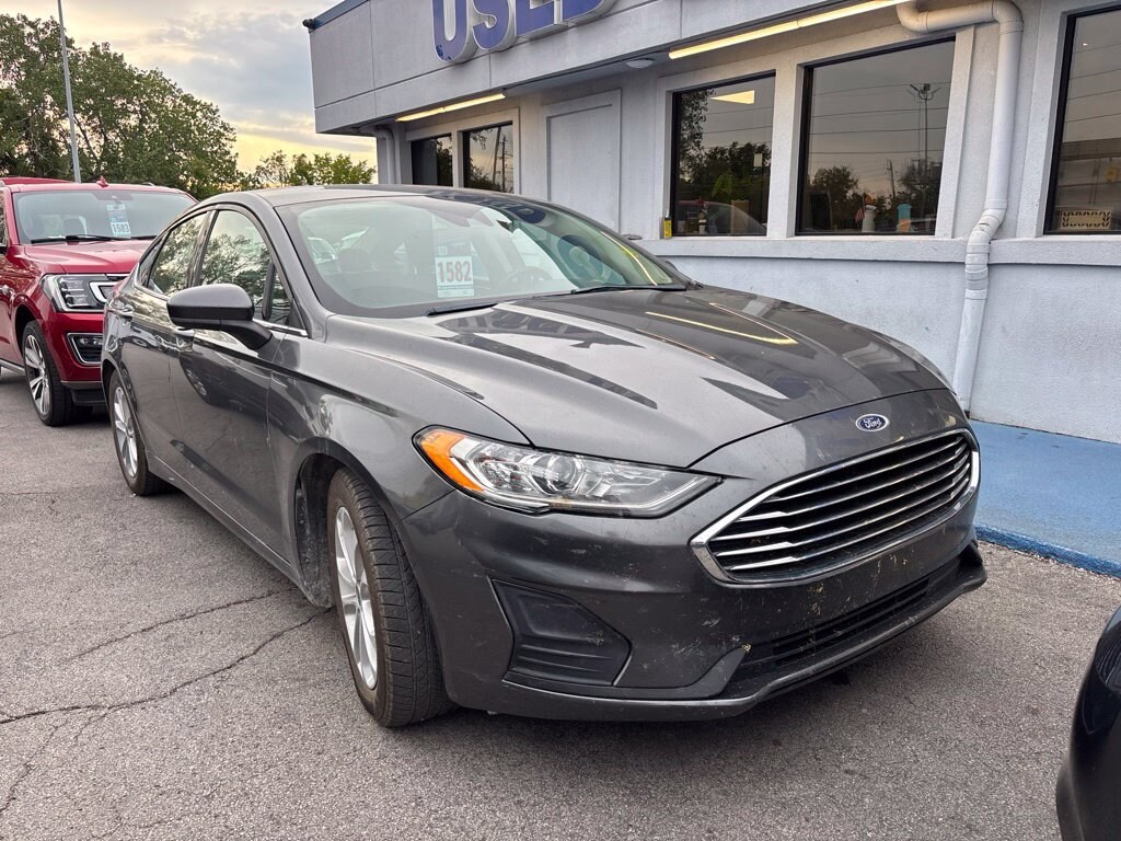 Used 2020 Ford Fusion SE