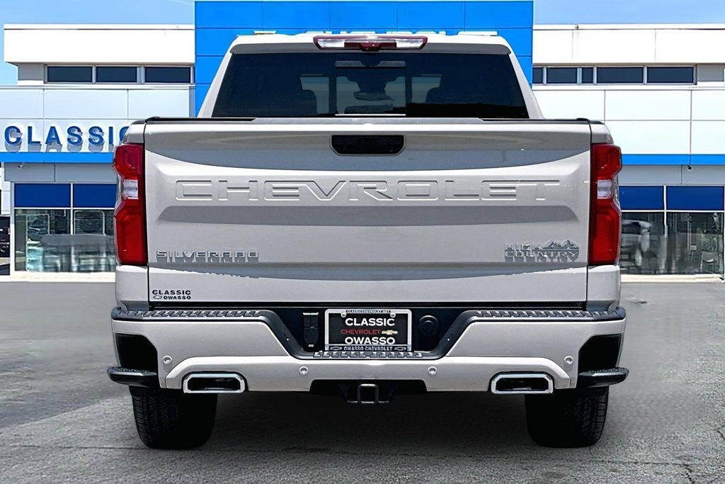 New 2026 Chevrolet Silverado 1500 High Country Truck