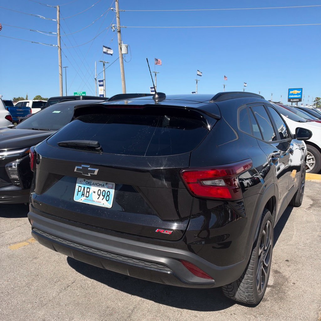 Used 2024 Chevrolet Trax 2RS SUV