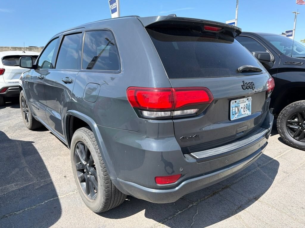 Used 2018 Jeep Grand Cherokee Altitude