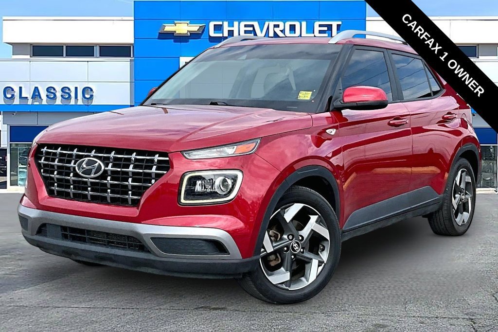 Used 2022 Hyundai Venue Limited with VIN KMHRC8A32NU201593 for sale in Owasso, OK