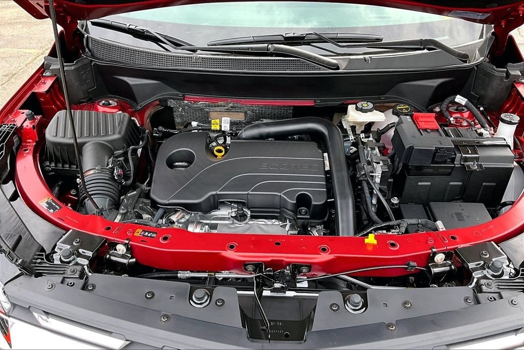 2027 Chevrolet Equinox LT - Photo 11